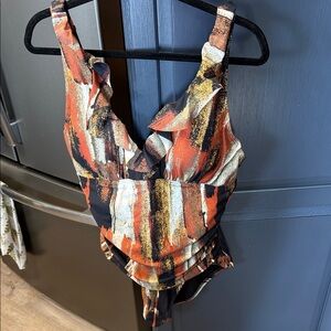 Abstract Print Ruffled Women's Swimsuit